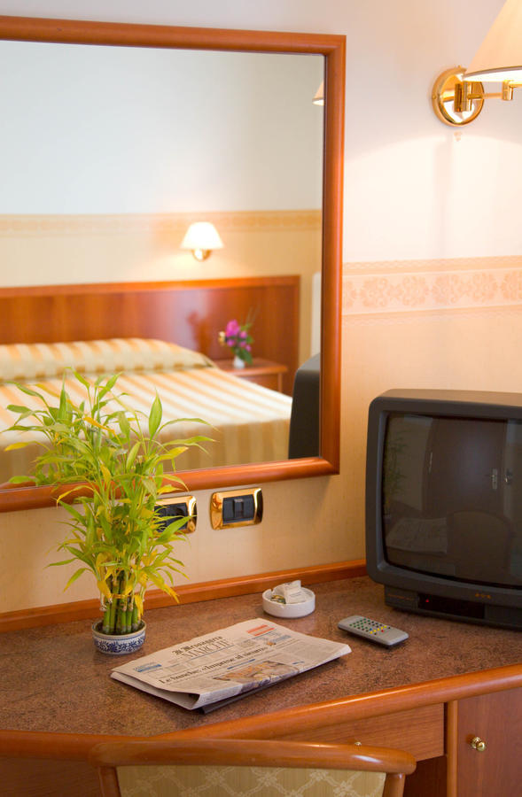 Hotel Il Caminetto Porto San Giorgio Pokój zdjęcie